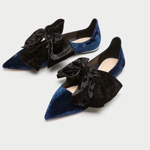 ZARA NAVY BLUE VELVET BALLERINAS WITH BOW